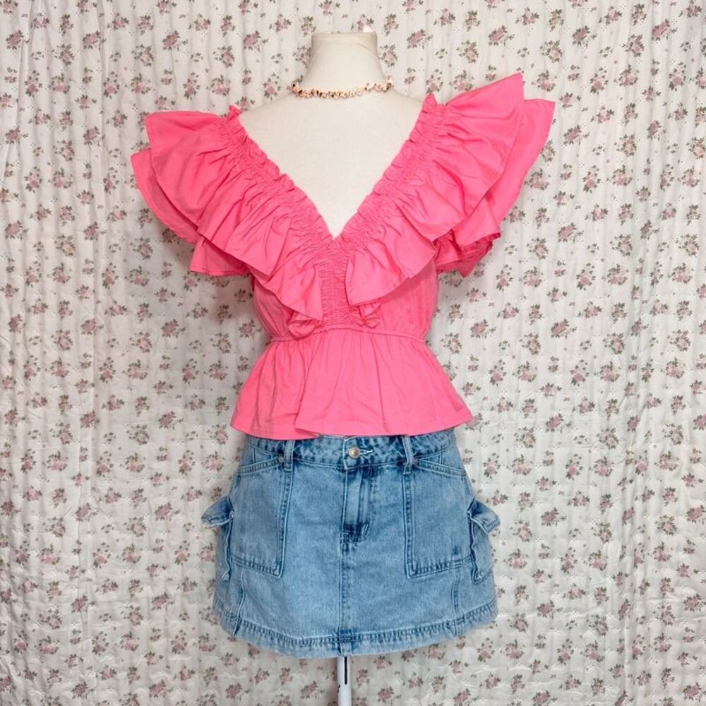 NWT Pink Ruffle Peplum Top Preppy Style Women’s Small Blouse